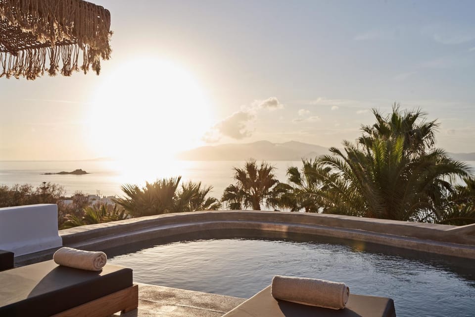 Sea view, Swimming pool
