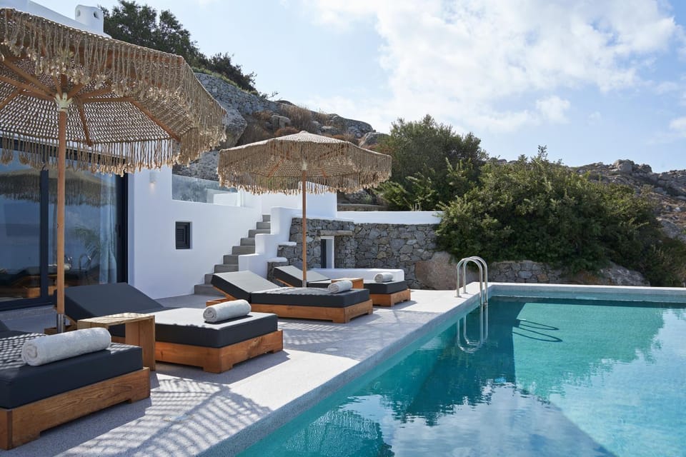 Balcony/Terrace, Swimming pool