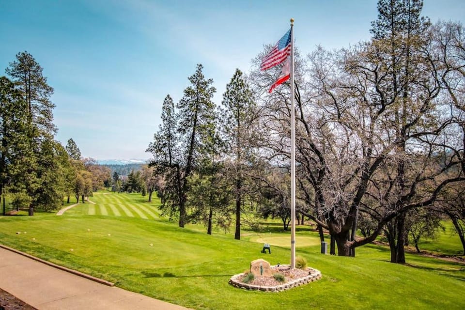 The 19th Hole House in Groveland