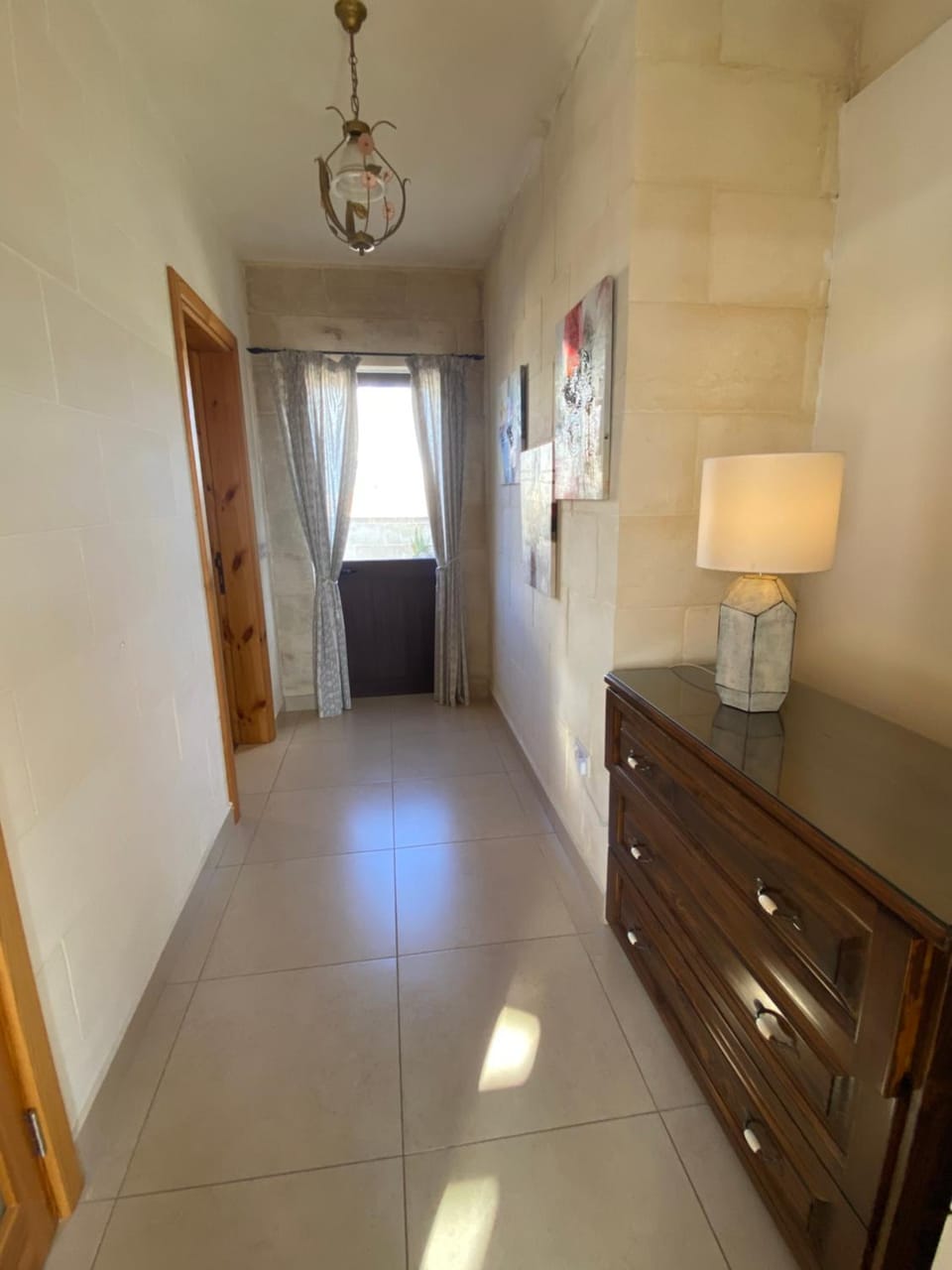 Photo of the whole room, Bedroom, Quiet street view