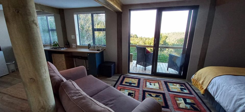 Living room, Garden view, Sea view