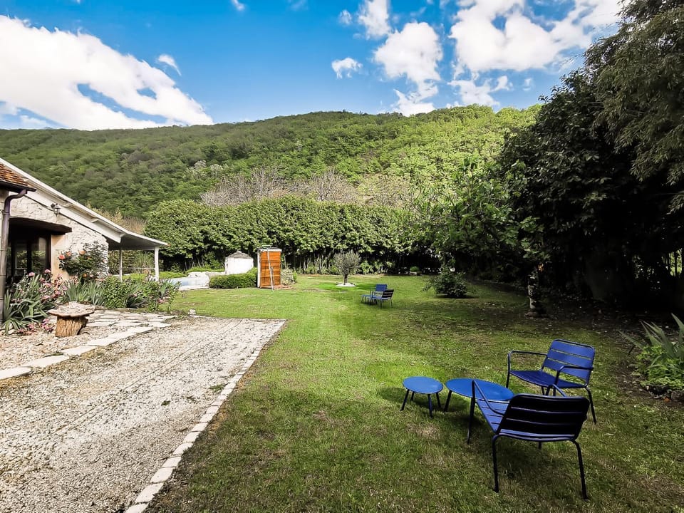 Les chambres du Roc Bed and Breakfast in Occitanie