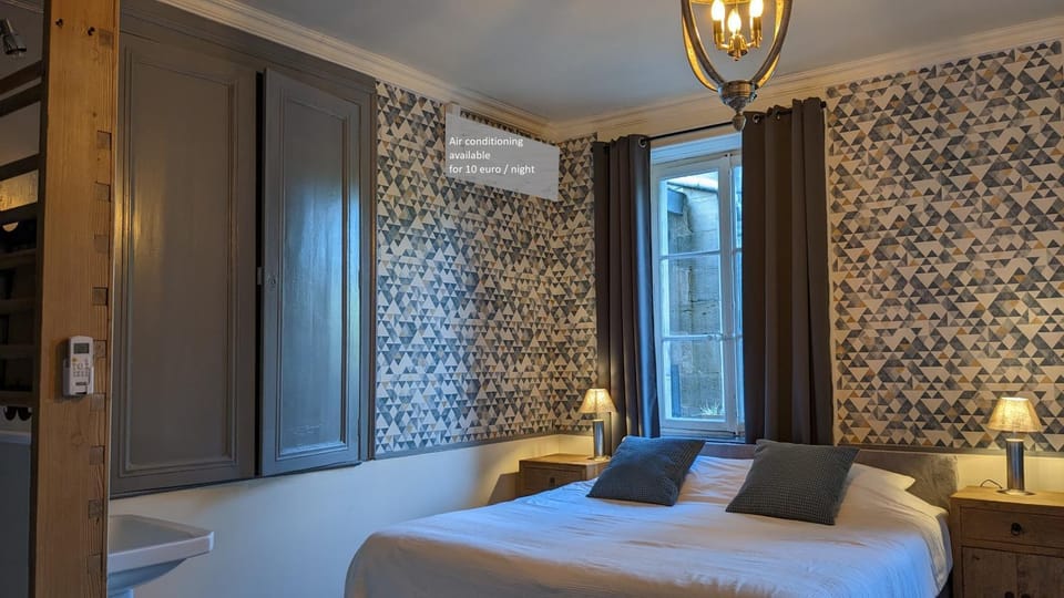 Bed, Bathroom, Bedroom, wardrobe