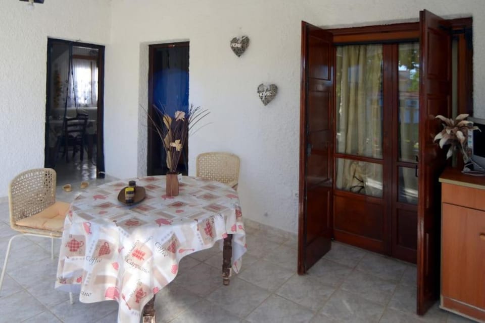 Balcony/Terrace, Dining area