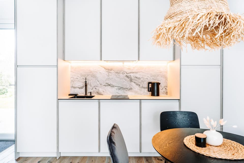 Kitchen or kitchenette, kitchen