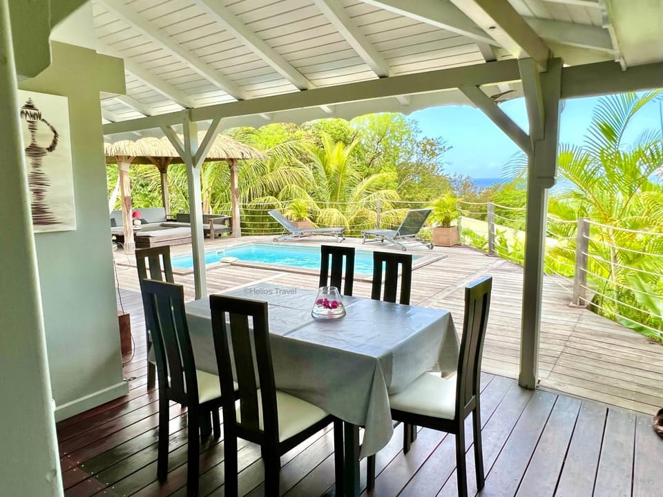 Patio, Balcony/Terrace, Dining area, Pool view, Sea view, Swimming pool