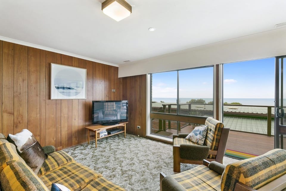 1at Fifty Nine Apartment in Lorne