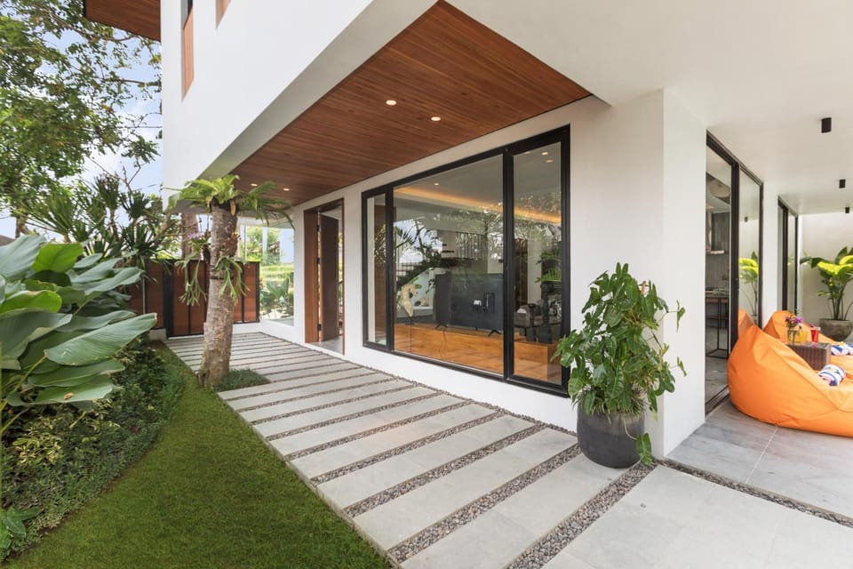 Patio, Facade/entrance, Garden