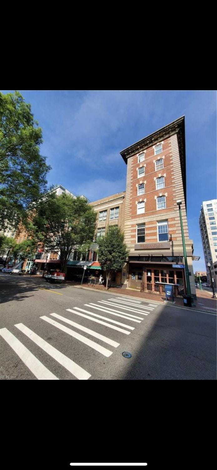 Downtown Norfolk Loft Apartment in Portsmouth