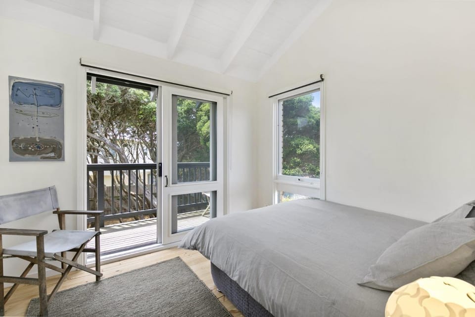 BYO Linen - A1 Location by the sea House in Anglesea