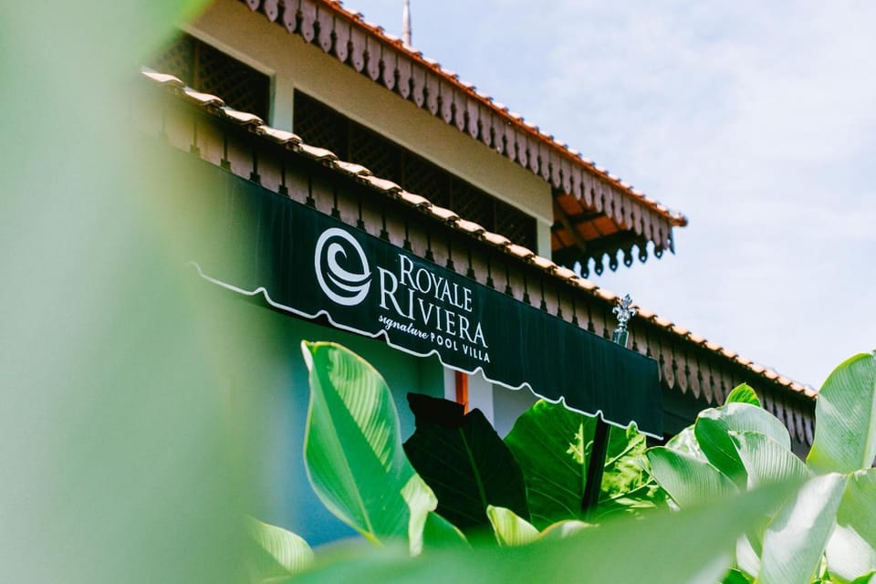 Property logo or sign
