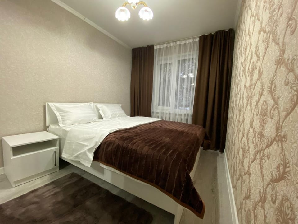 Квартира на Тулебаева Apartment in Almaty