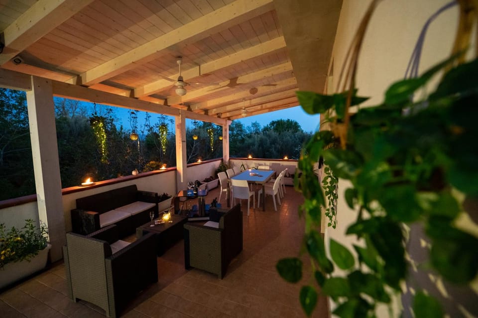Property building, Balcony/Terrace