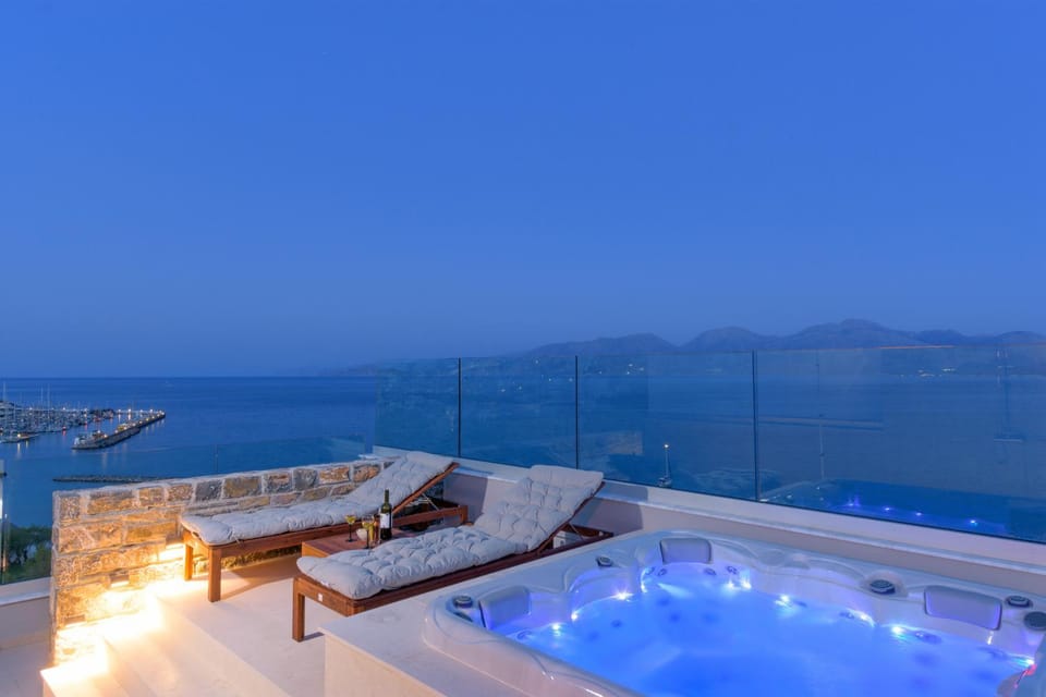 Patio, Hot Tub, Sea view