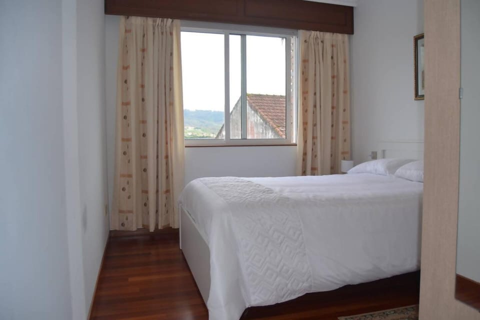 Precioso apartamento de 3 habitaciones en Cabañas. Apartment in O Eume