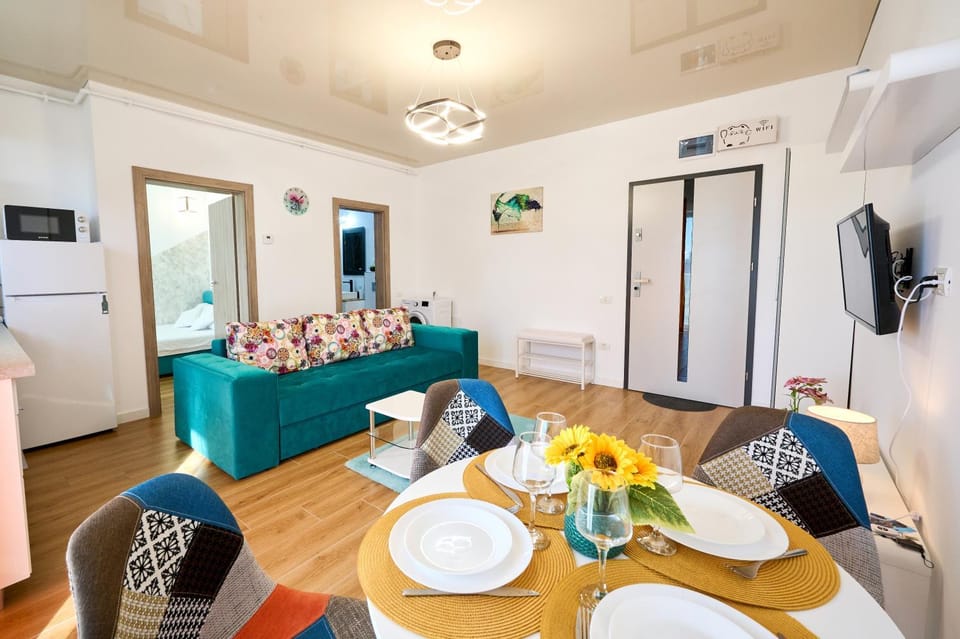 ApartHotel SeaVibes Promenada Apartment in Constanța County