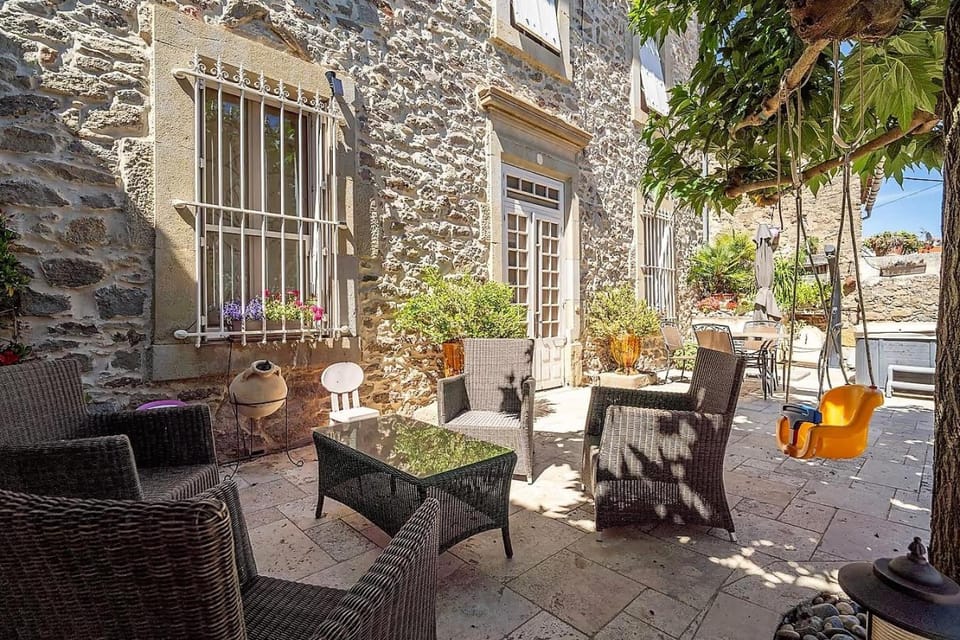 Patio, Garden, Balcony/Terrace