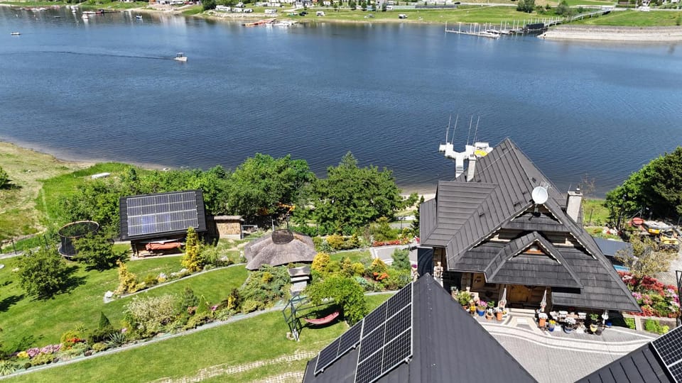 Property building, Bird's eye view, Fishing, Windsurfing, Lake view