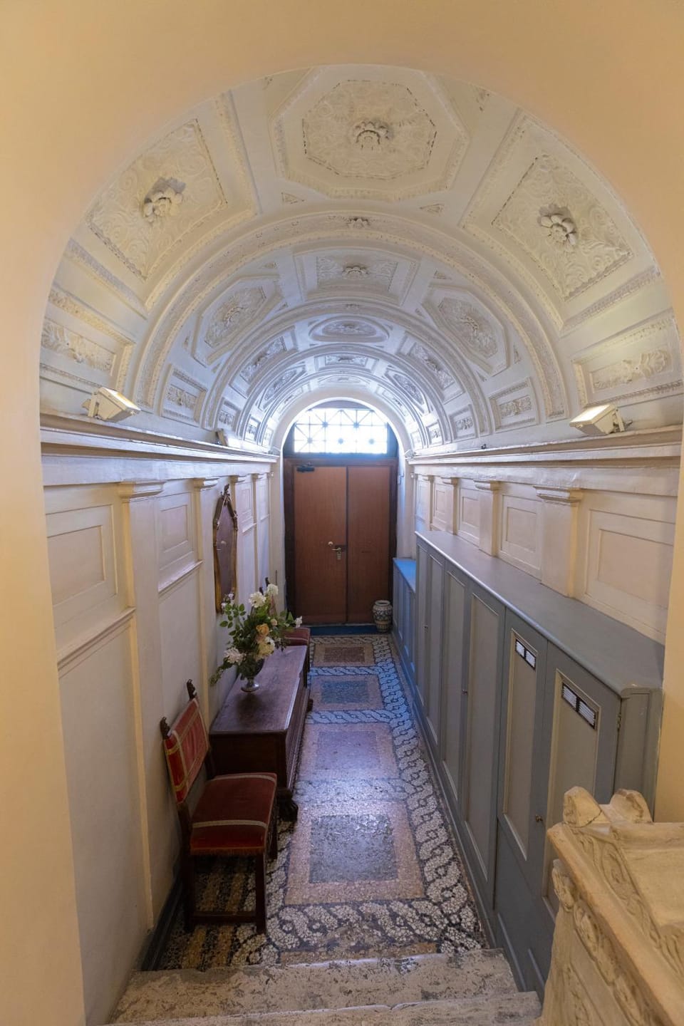 Facade/entrance
