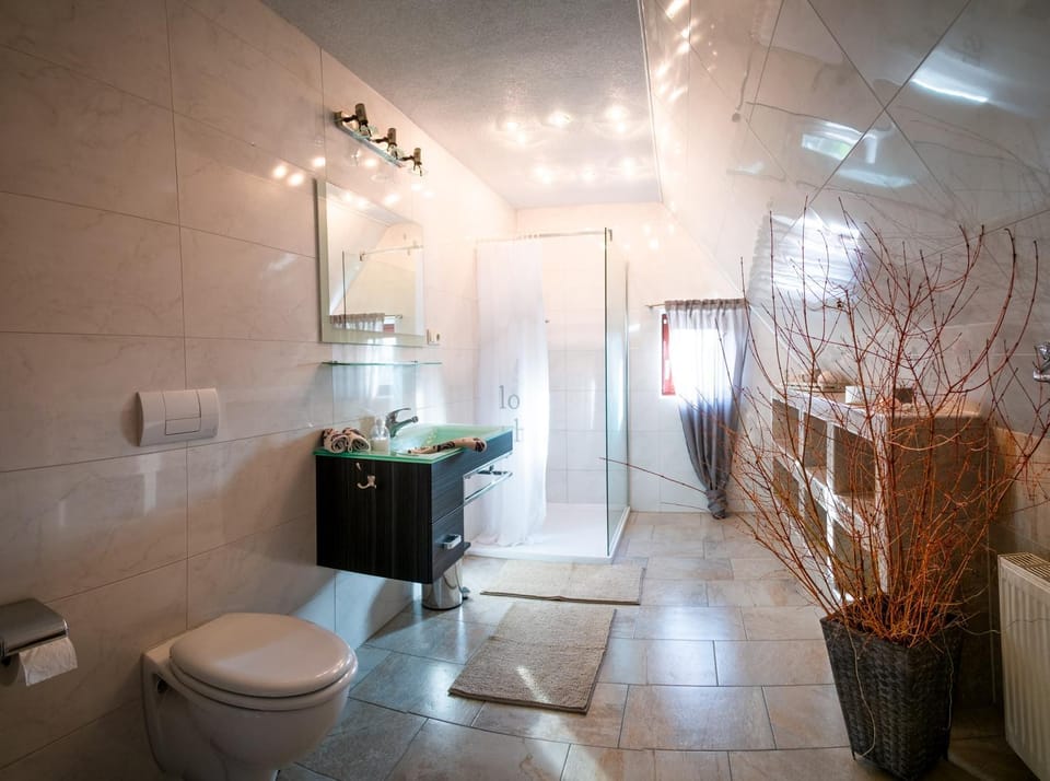 Ferienwohnung Adolfshof OG Apartment in Malente