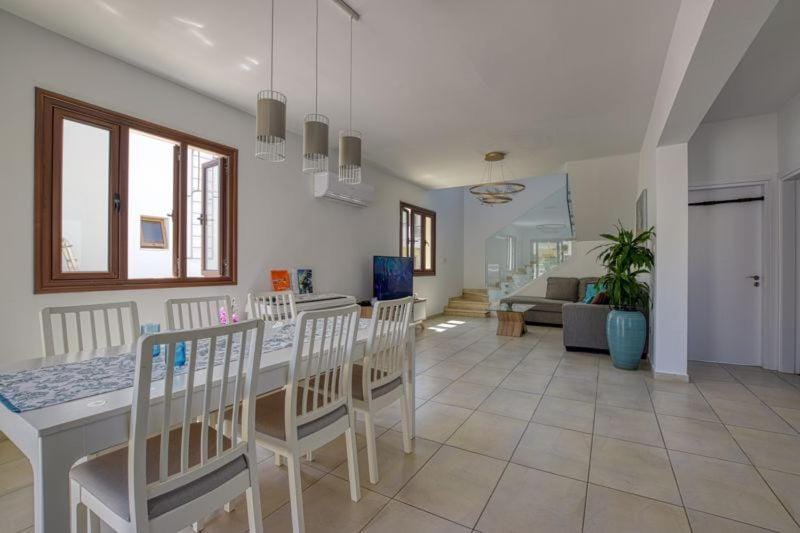 VICTORIA BLUE Villa in Famagusta District