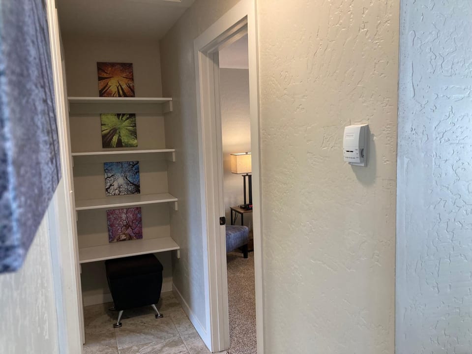 Bell & Main Alamosa Studio Suite-Walking distance to downtown Apartment hotel in Alamosa
