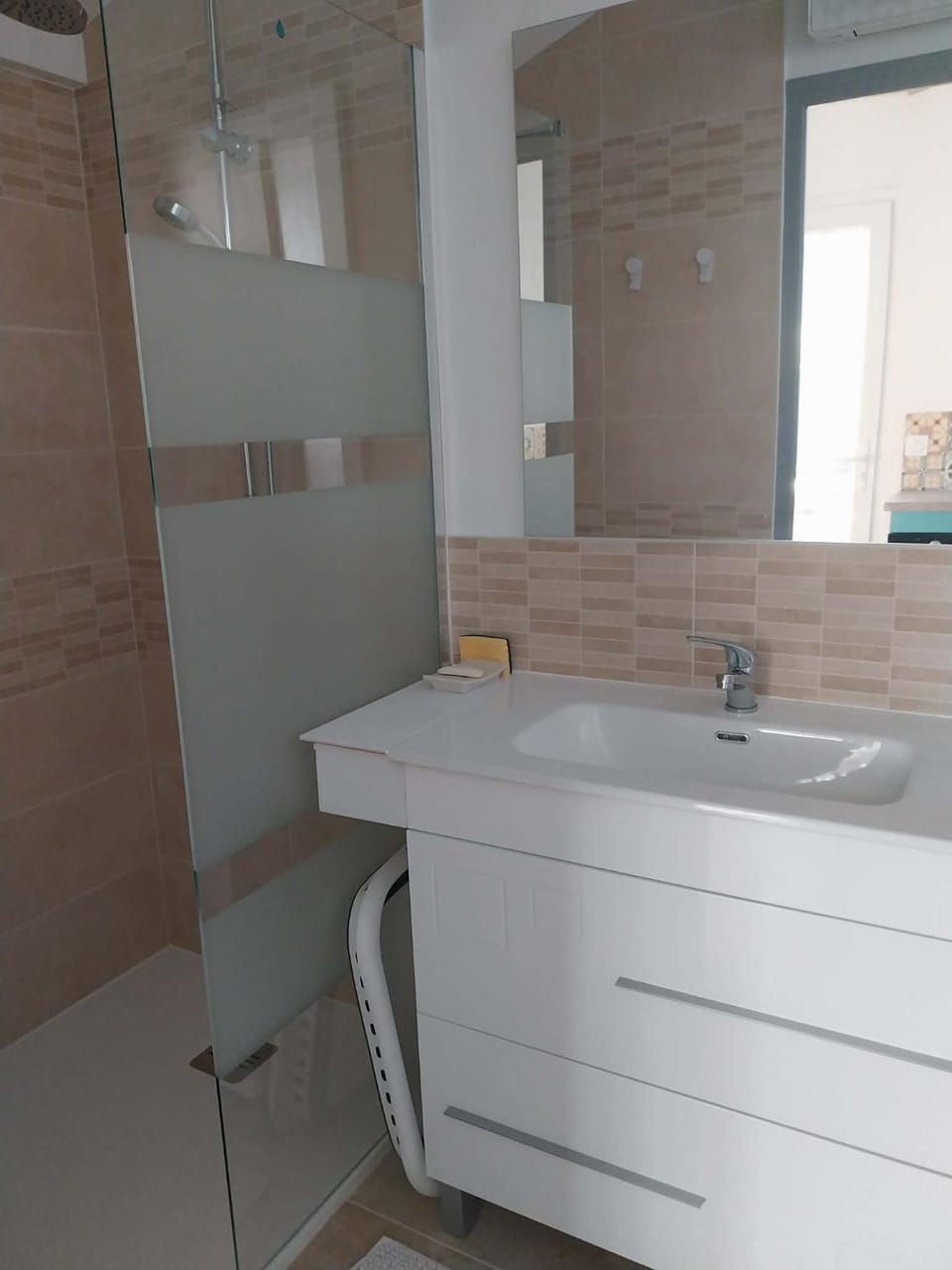 Shower, Bathroom