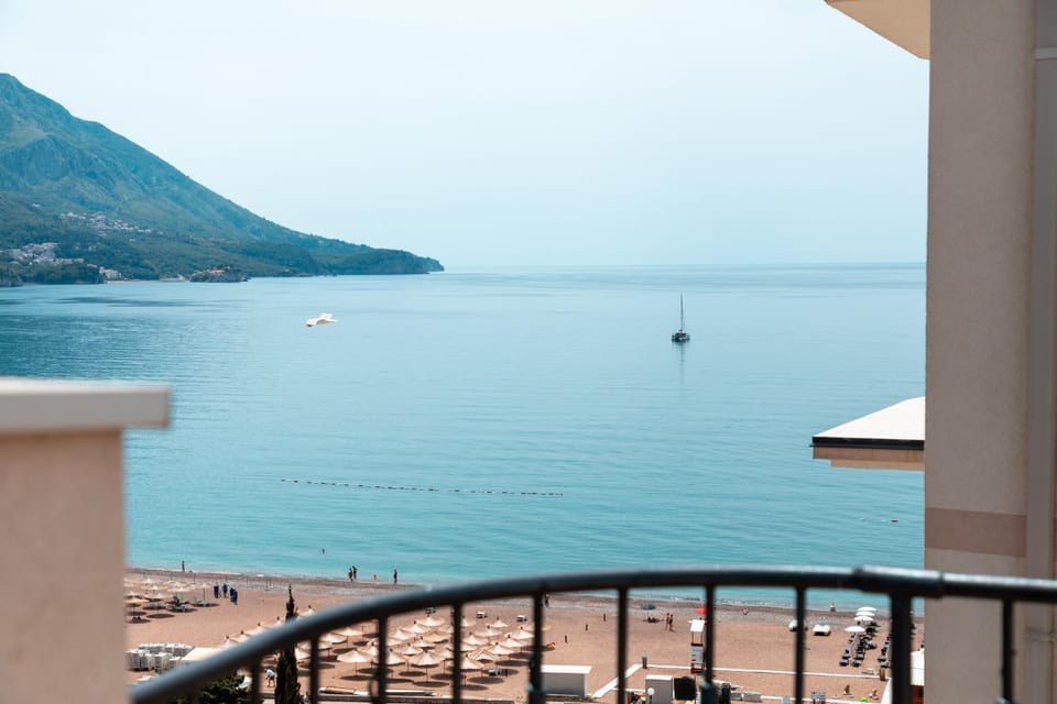 View (from property/room), Balcony/Terrace, Sea view