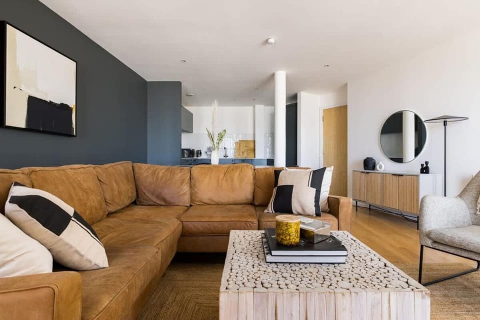 The Nine Elms Lane Arms - Stunning & Bright 2BDR Flat Apartment in London