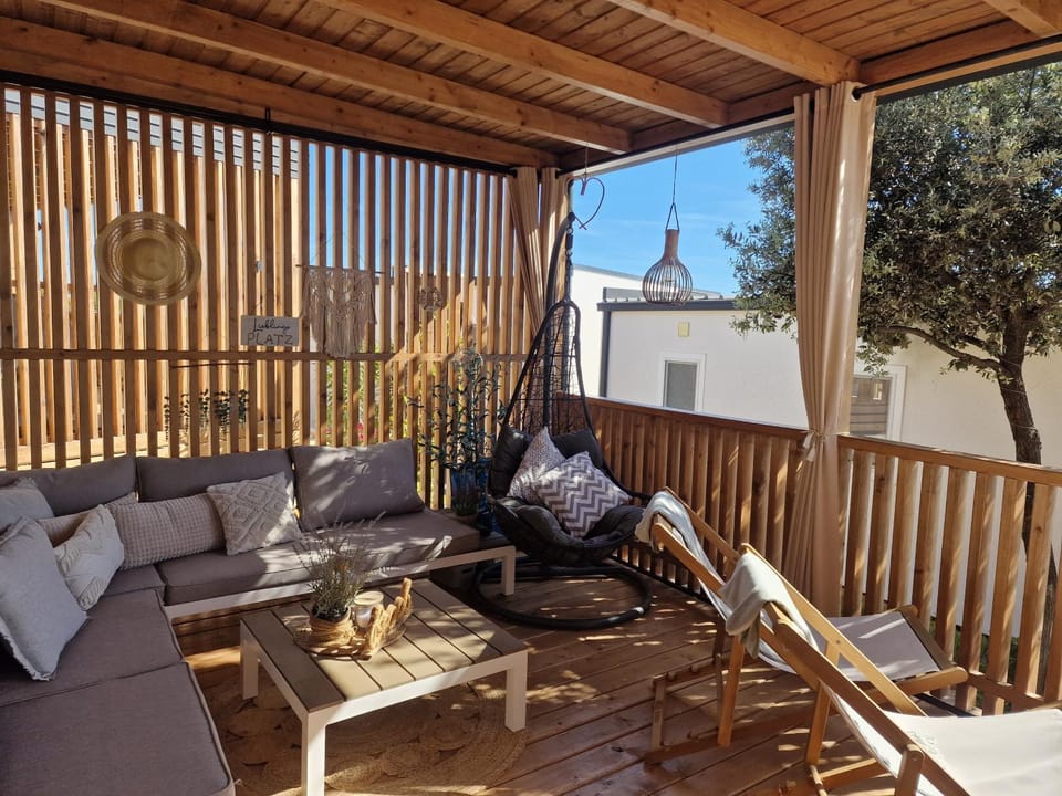 Balcony/Terrace, Seating area