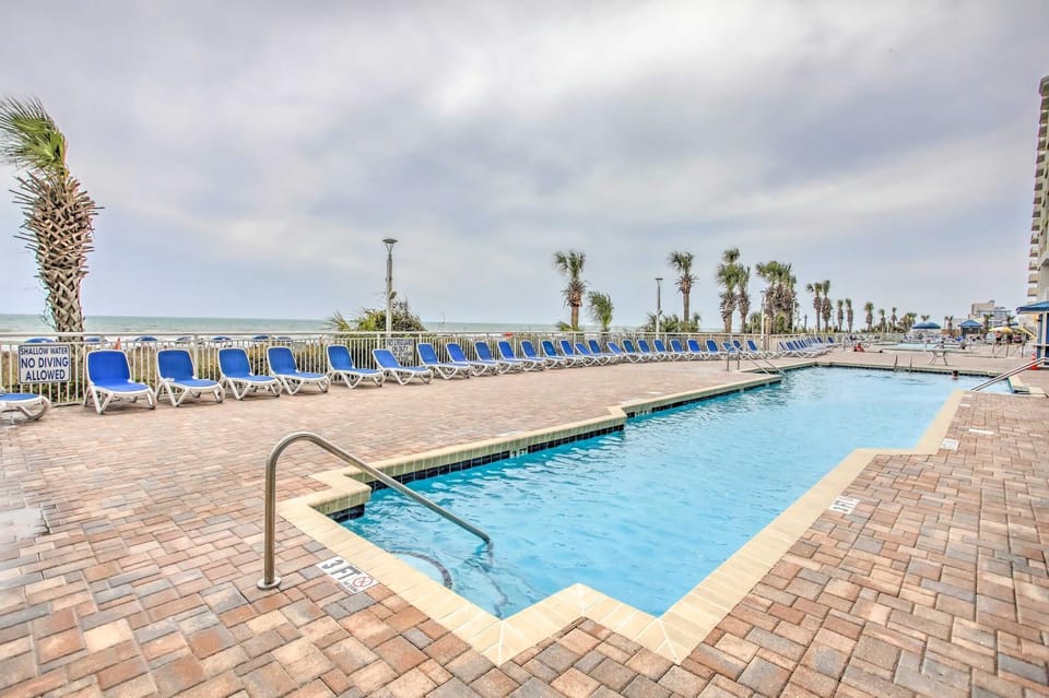 Ocean-View Balcony: North Myrtle Beach Condo! House in Atlantic Beach