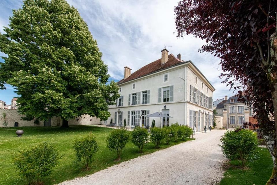 Qualisterra - Oenotourisme Conscient Bed and Breakfast in Bourgogne-Franche-Comté