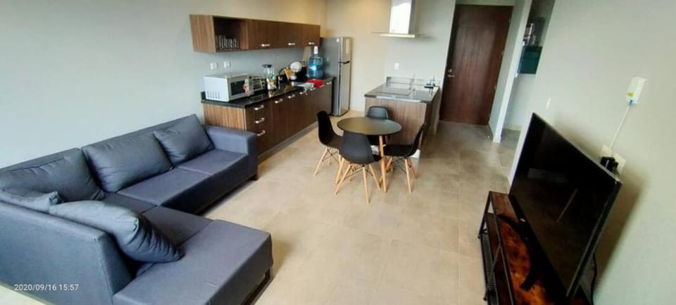 Kitchen or kitchenette, Living room, Dining area