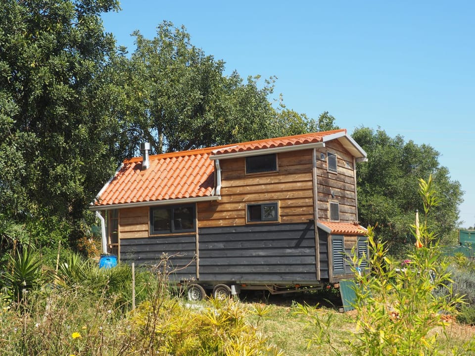 Property building, Garden
