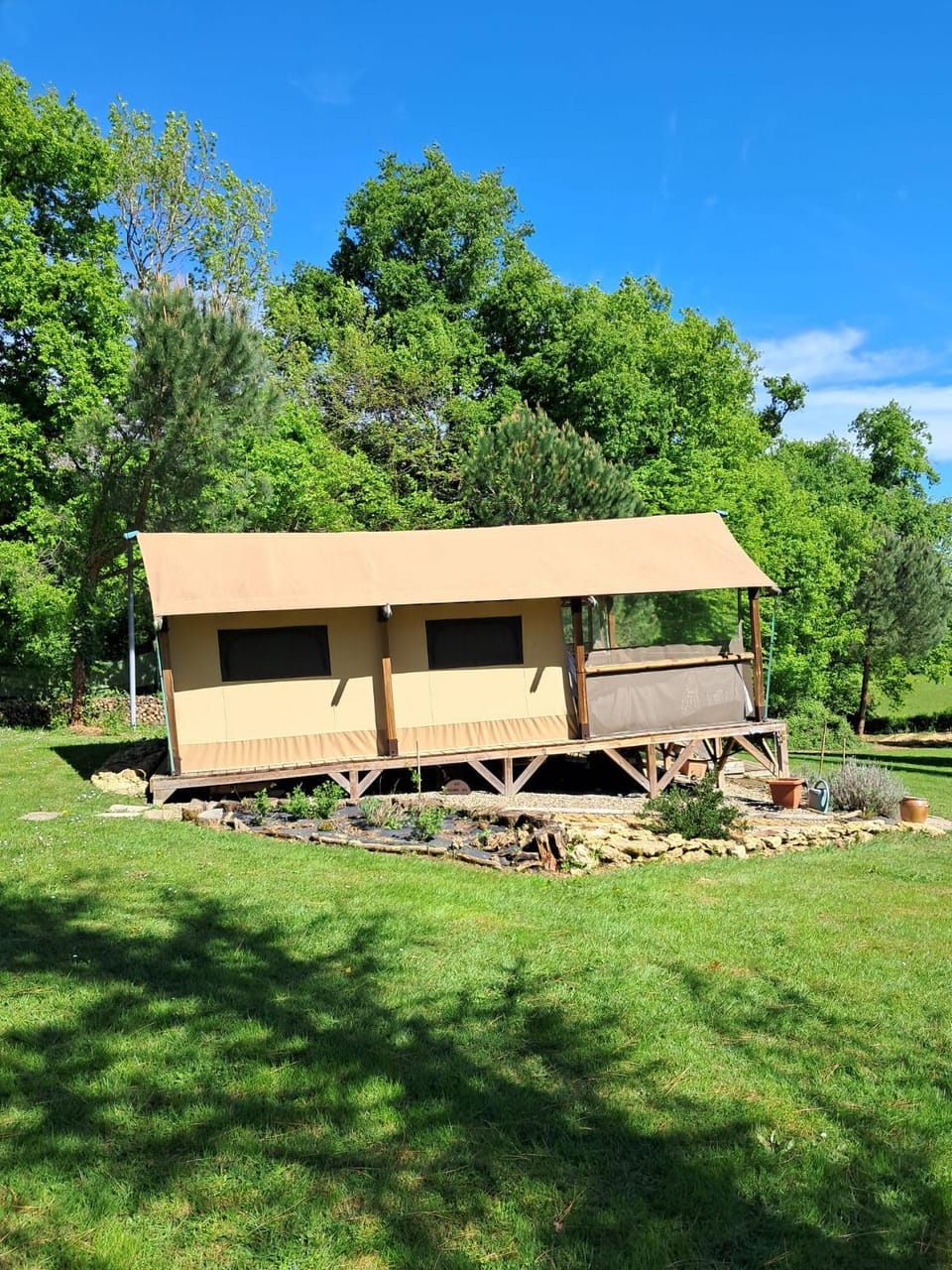 O'PHIL DE LAU Luxury tent in Occitanie