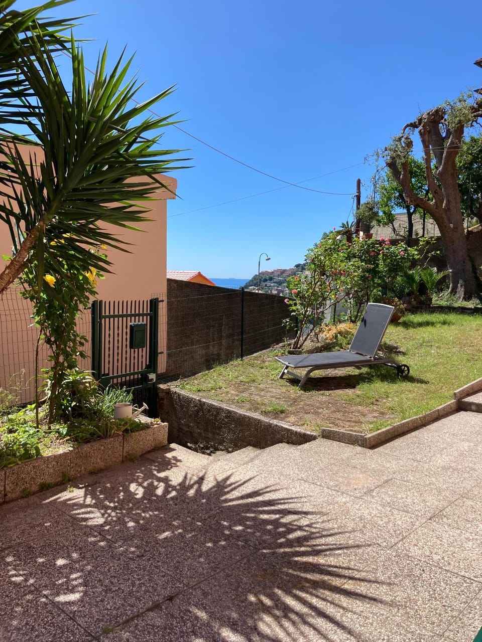 Natural landscape, Balcony/Terrace, Seating area, Garden view, Sea view