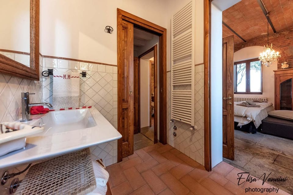 Bathroom, Bedroom