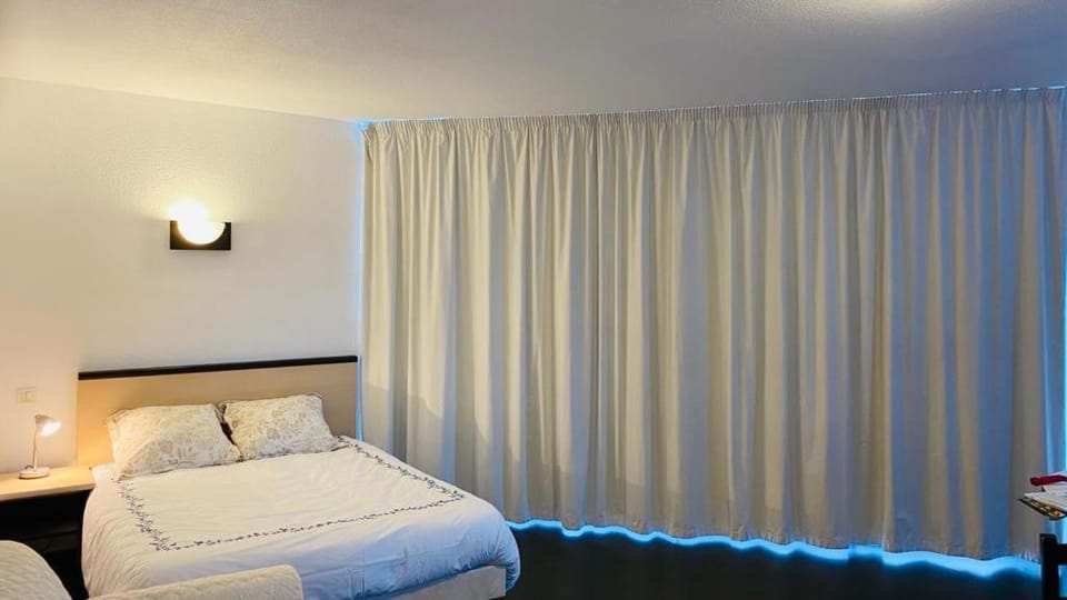 Superbe appart avec de parking gratuit sur place Apartment in Lourdes