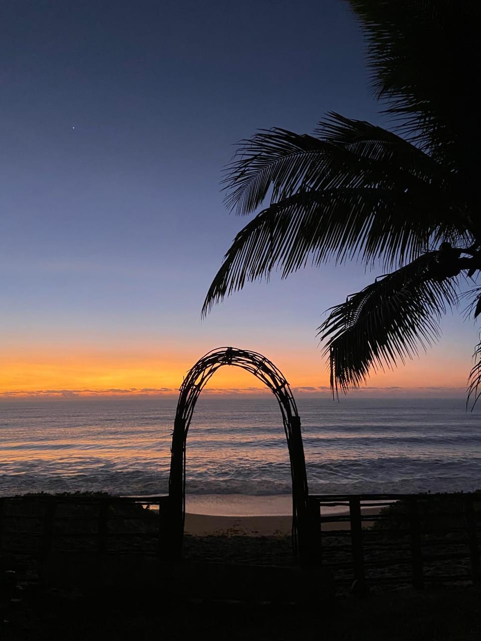 Facade/entrance, Natural landscape, Beach, Sunrise