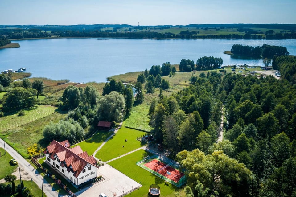 Property building, Bird's eye view, Lake view