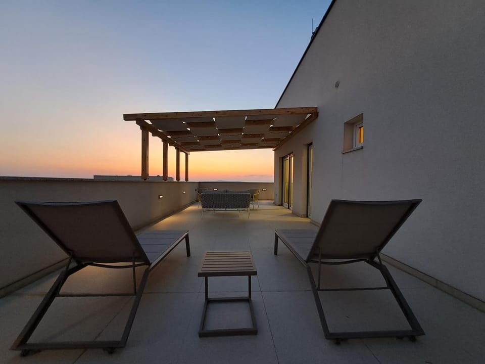 Balcony/Terrace, Sunset