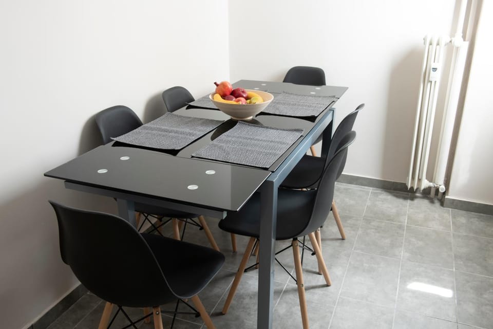 Spacious Central Flat in the heart of Athens! Apartment in Athens