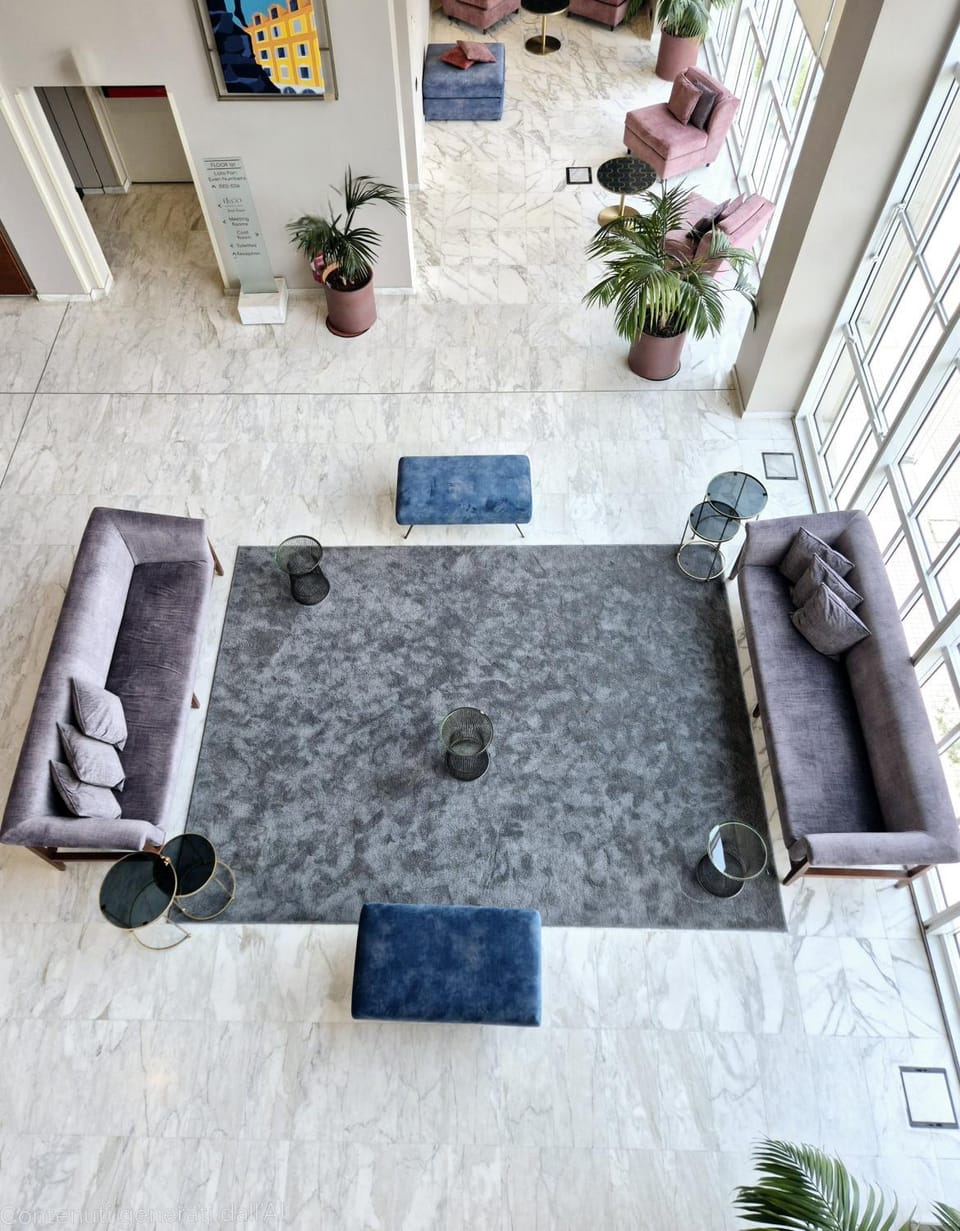 Communal lounge/ TV room, Lounge or bar