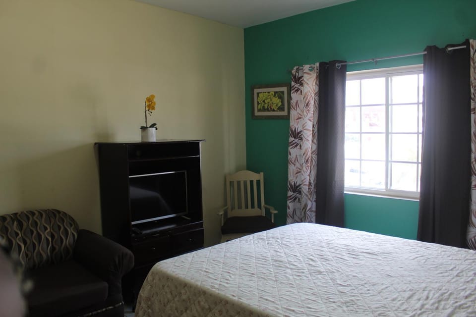 TV and multimedia, Evening entertainment, Bedroom