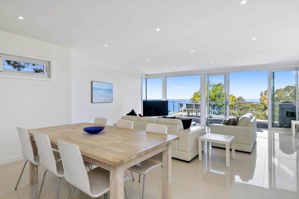 Sunhaven House in Lorne