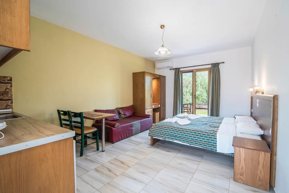 Living room, Bedroom