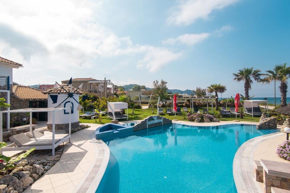 Property building, Swimming pool