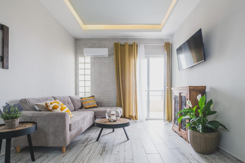 D&G Lux Flat City View next to Old Town & Market Apartment in Chania