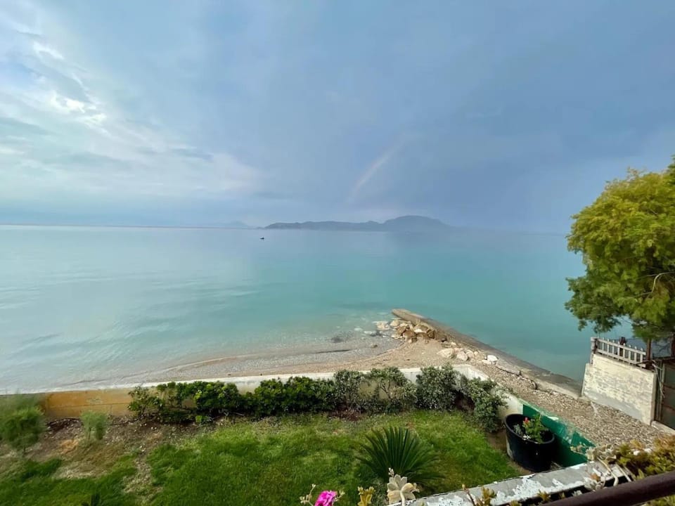Garden view, Sea view