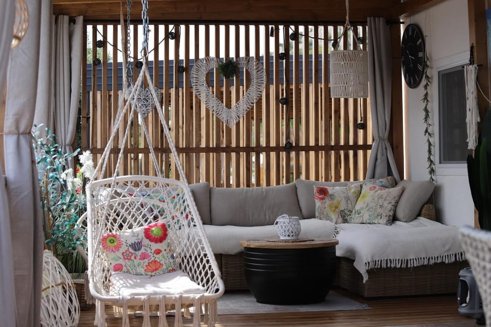 Balcony/Terrace, Seating area